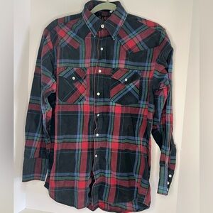 Planes Western Wear Women’s flannel pearl snap button-down size medium